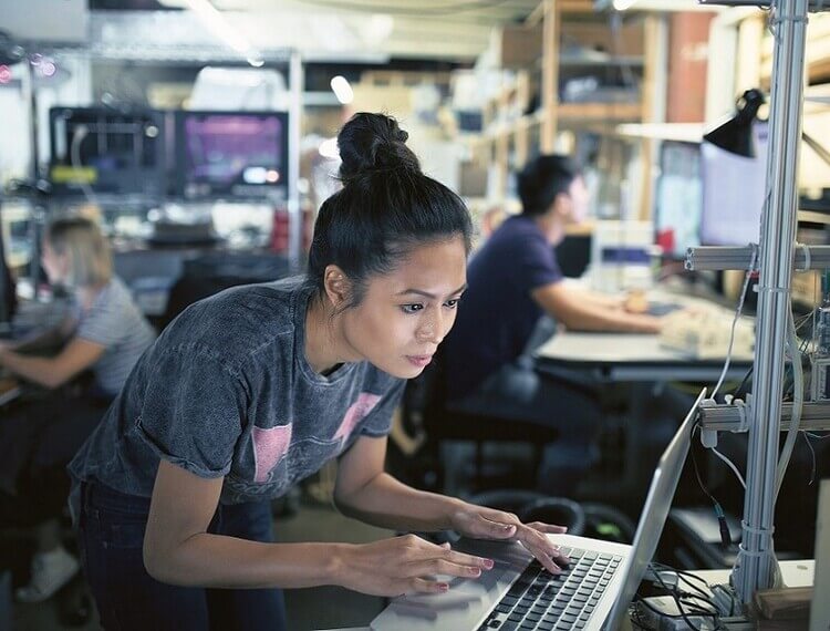 Fast track degree programme accelerating engineers towards Industry 4.0